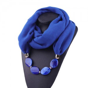 Resin Beads Decorated High Fashion Bali Yarn Women Scarf Necklace - Royal Blue