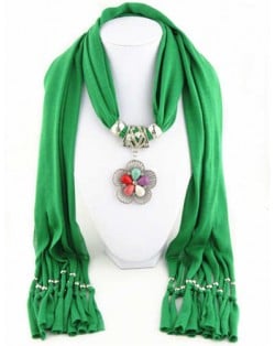 Artificial Turquoise Flower Pendant Solid Color Women Scarf Necklace - Green