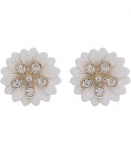 Rhinestone Embellished Daisy Design High Fashion Women Earrings - White