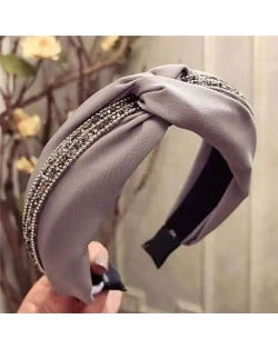 Rhinestone and Beads Embellished Knot Pattern Women Cloth Hair Hoop - Gray