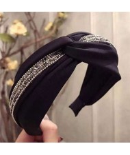 Rhinestone and Beads Embellished Knot Pattern Women Cloth Hair Hoop - Black