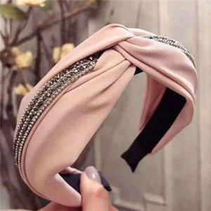 Rhinestone and Beads Embellished Knot Pattern Women Cloth Hair Hoop - Pink