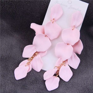 Romantic Petals Design High Fashion Dangling Women Statement Earrings - Pink
