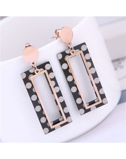 Round Dots Dangling Oblong Design Street Fashion Women Titanium Steel Earrings