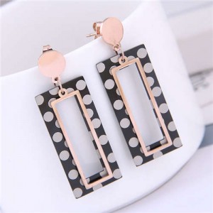 Round Dots Dangling Oblong Design Street Fashion Women Titanium Steel Earrings