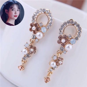 Vintage Baroque Style Rhinestone Flower Cluster Design Women Hoop Earrings