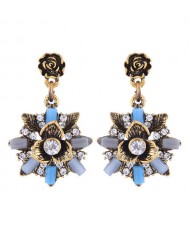 Rhinestone Decorated Vintage Flower Design High Fashion Women Earrings - Golden
