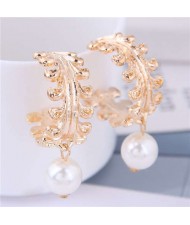 Dangling Pearl Semi-circle Braid Design Women Fashion Earrings - Golden