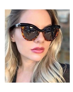 6 Colors Available Jointed Design Cat-eye Shape Frame High Fashion Women Sunglasses