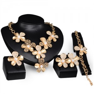 Delicate Flowers Decorated Unique Fashion 3pcs Alloy Costume Jewelry Set