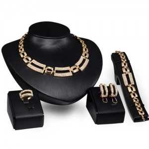 Rhinestone Embellished Bold Chain Design 4pcs Fashion Jewelry Set
