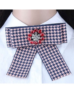 Rhinestone Flower Decorated Tartan Pattern Cloth Fashion Women Brooch