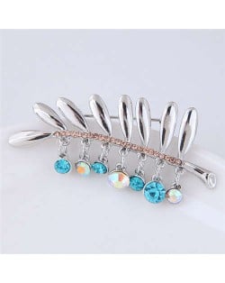 Rhinestone Embellished Leaf Design High Fashion Alloy Women Brooch - Silver