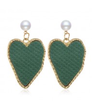 Golden Rimmed Irregular Heart Shape Design Women Fashion Statement Alloy Earrings - Green