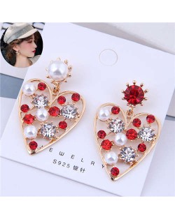 Shining Rhinestone and Pearls Decorated Hollow Golden Heart Design Korean Fashion Earrings