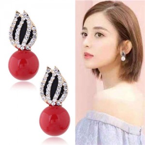 Rhinestone Embellished Artificial Pearl Tulip Design Women Alloy Earrings - Red