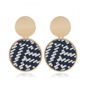 Weaving Pattern Dangling Round Design Unique High Fashion Women Alloy Costume Earrings - Black