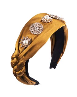 Luxurious Fashion Rhinestone and Pearl Embellished Cloth Women Hair Hoop - Yellow