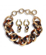 Creative Chain Design Cool Fashion Bold Alloy Women Statement Necklace and Earrings Set - Brown