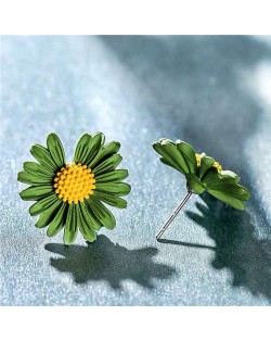 Graceful Daisy Design Korean Fashion Women Earrings - Green