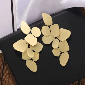 Irregular Layers Leaves Design Alloy Fashion Women Earrings