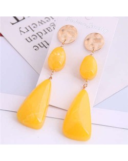 Resin Waterdrops Cluster Design High Fashion Costume Earrings - Yellow