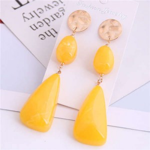 Resin Waterdrops Cluster Design High Fashion Costume Earrings - Yellow