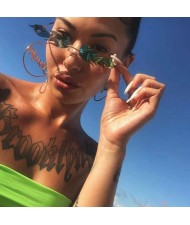 6 Colors Available Flame Shape Design High Fashion Women Sunglasses