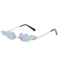 6 Colors Available Flame Shape Design High Fashion Women Sunglasses