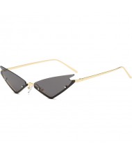 7 Colors Available Triangle Shape Cat Eye Design High Fashion Women Sunglasses