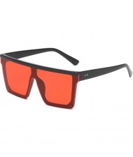 8 Colors Available Integrated Design Frame Street High Fashion Women Sunglasses