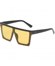 8 Colors Available Integrated Design Frame Street High Fashion Women Sunglasses