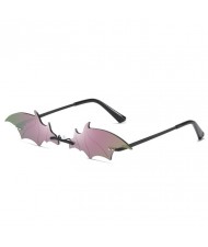 4 Colors Available Bat Shape Frame High Fashion Design Sunglasses