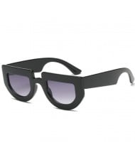 8 Colors Available Vintage Bold Irregular Shape Thick Frame Popular Street Fashion Design Women Sunglasses