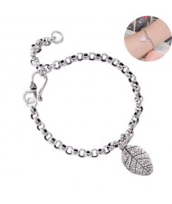 Vintage Leaf Pendant Chain Fashion White Copper Women Bracelet