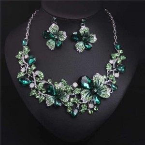 Crystal Graceful Flowers Bridal Fashion Bib Necklace and Earrings Set - Green