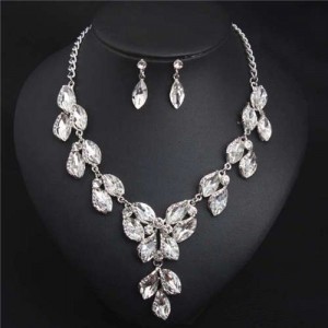 Luxurious Style Floral Design Crystal Fashion Women Statement Bib Necklace and Earrings Set - White
