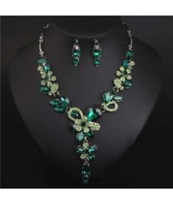 Graceful Floral Design Spring Fashion Women Statement Bib Necklace and Earrings Set - Green