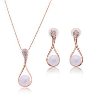 Pearl Inlaid Graceful High Fashion Design 2pc Golden Alloy Women Jewelry Set