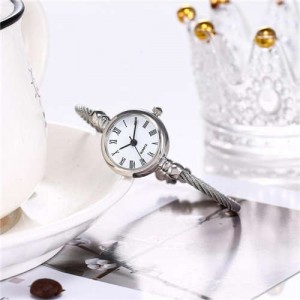 Vintage Silver Roman Numerals White Index Design Women Slim Fashion Bracelet Watch