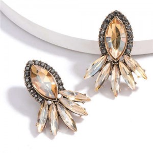 Geometric Rhinestone Floral Design Women Costume Earrings - Golden