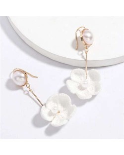 Pearl Inlaid Cotton Threads Flower Korean High Fashion Women Dangling Earrings - White