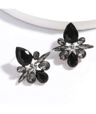 Splendid Rhinestone Floral Pattern High Fashion Women Statement Earrings - Black