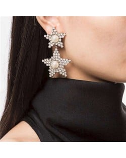 Dual Stars Design Shining Fashion Women Alloy Costume Earrings - Golden