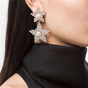 Dual Stars Design Shining Fashion Women Alloy Costume Earrings - Golden