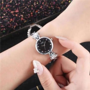 Lucky Stars Decorated Elegant Fashion Black Index Design Slim Style Women Wrist Watch - Silver
