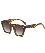 7 Colors Available Unique Cool Fashion Bold Cat Eye Style Frame KOL Preferred Sunglasses
