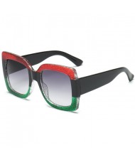 7 Colors Available Contrast Colorful Crystal Frame Design Bold Fashion KOL Preferred Sunglasses
