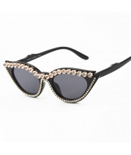 6 Colors Available Rhinestone Embellished Vintage Fashion Cat Eye Women Sunglasses