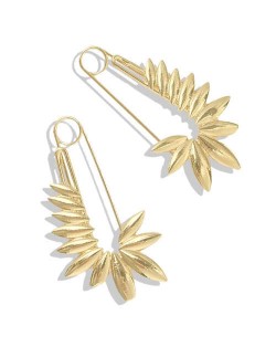 Golden Leaves Pin Design Online Star High Fashion Women Alloy Costume Earrings